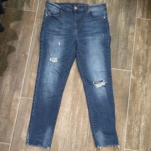 Risen LA Trendy Distressed Ankle Jeans in Blue